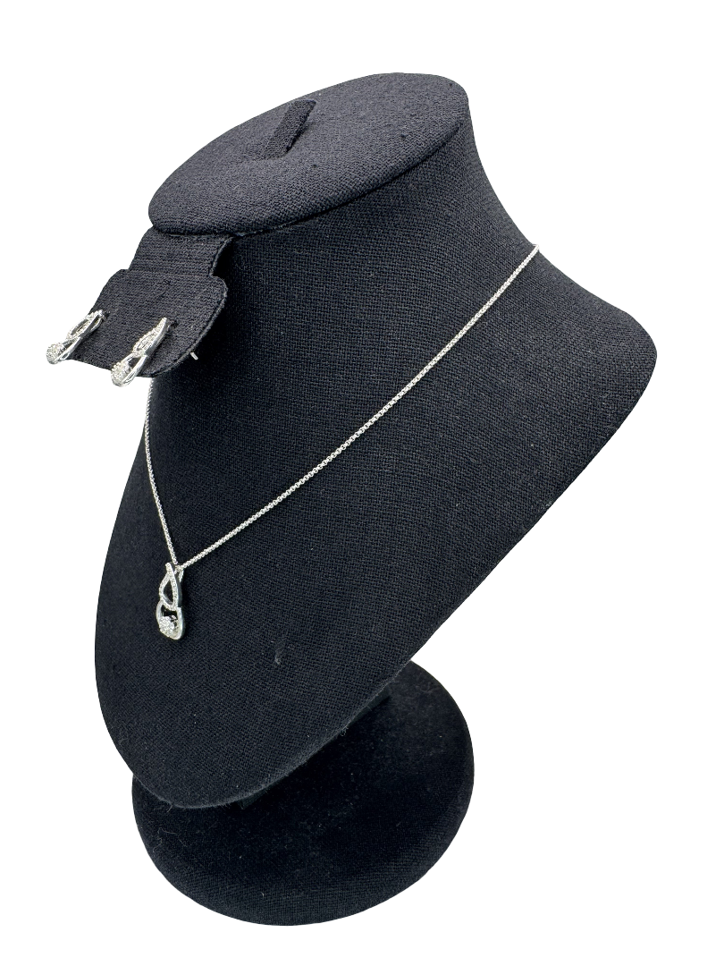 Elegant Teardrop Jewelry Set