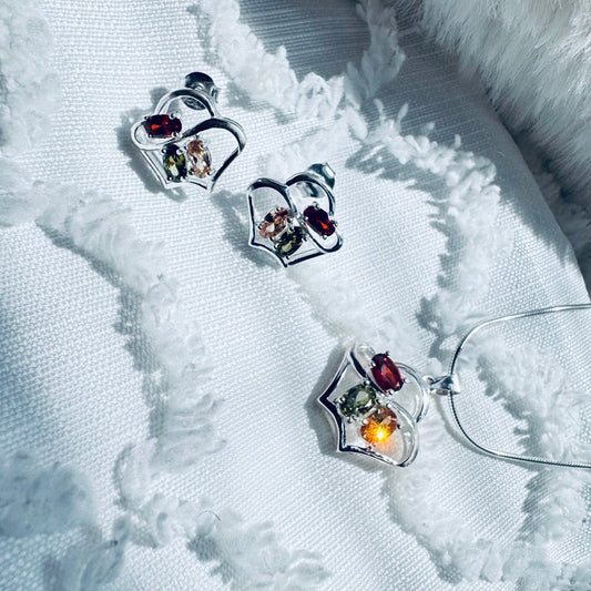 This Multicolor Gem Silver Crown Necklace & Earrings Set
